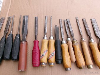 staré dláta narex - 5