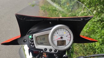 Triumph speed triple 1050 rok 2008 - 5