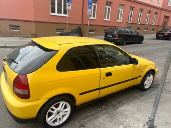Honda Civic 6g - 5