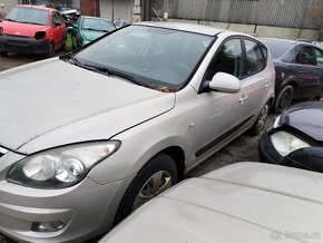Prodám jen díly Hyundai i30 - 5