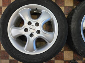 alu kola 16 5x110 6Jx16 et 49 Opel Ronal 205/55/16 - 5