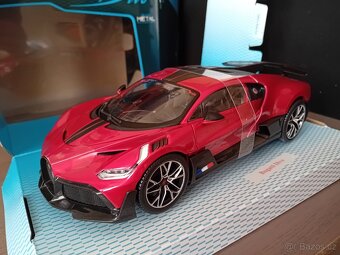 Bugatti a Ferrari 1:18 Burago - 5