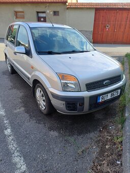Ford Fusion 1.6 tdi 2008 50kw,,automat ,na ND nebo opravu - 5