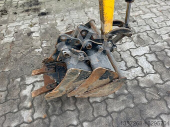 Minirypadlo JCB 8008 CTS - 5