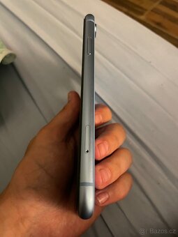 Iphone xr 128gb - 5