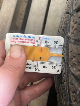5x120 R17 7,5J ET43 + 225/45 R17 Pirelli - 5