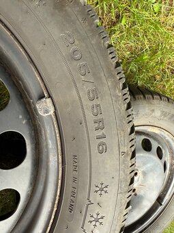 Sada zimní pneu Dunlop Wintersport 5 255/55/R16 - 5