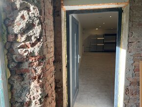 Skladovací prostory v centru Pohořelic - 5