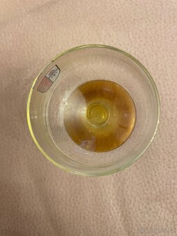 Sklenička se znakem - 5