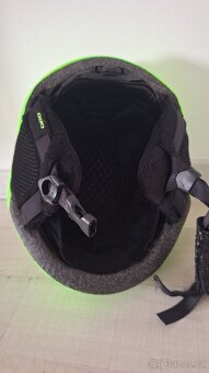 Dětská lyžařská helma Giro

 - 5