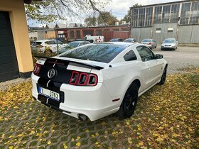 Ford Mustang 2014 3.7 - 5