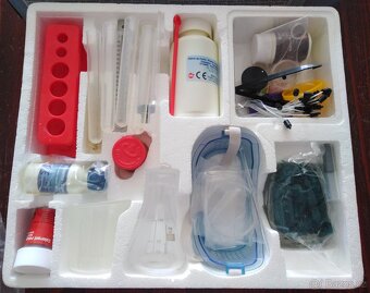 NOVÁ Chemická laboratoř 150 pokusů - 5