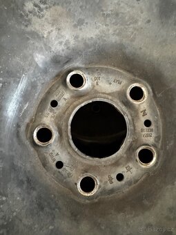 Prodám letní kola 215/60 R16 - 5