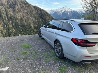 BMW 520d xDrive, 2021(Facelift),Nezávislé topení, 2 sady kol - 5