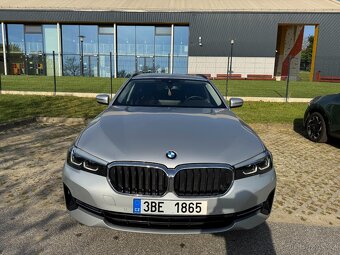 BMW 520d xDrive, 2021(Facelift),Nezávislé topení, 2 sady kol - 5