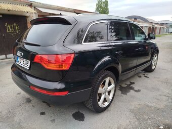 Audi Q7 3.0tdi S line, 7 míst, pružiny - 5