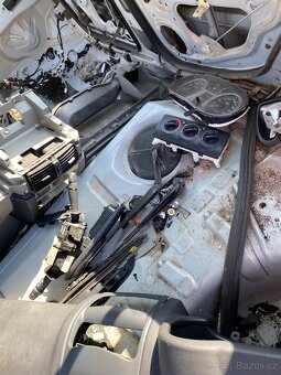 Renault Clio 2 - 1.6 16V - 5