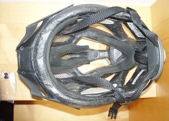 Dětská cyklistická helma s blikačkou, 49 – 54 cm - 5