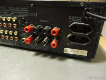 Onkyo A 922 zesilovač - 5