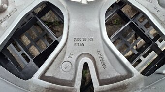 Originál alu disky SEAT 18" 5 x 112 et 45 - 5