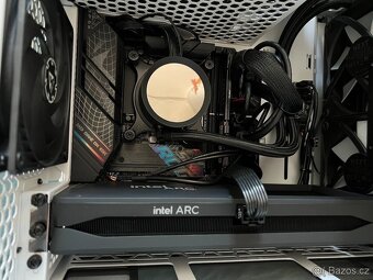 Intel Core i7-14700KF,Intel Arc B580 Limited Edition - 5