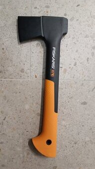Sekera Fiskars x7 - 5