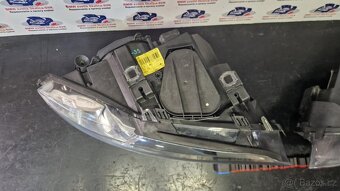 Predam svetlomety BMW E92 E93 - 5