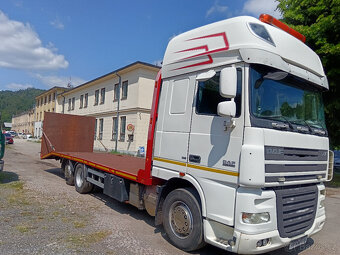DAF XF 105.460 PŘEPRAVNÍK STROJŮ A VOZIDEL -14 T - - 5
