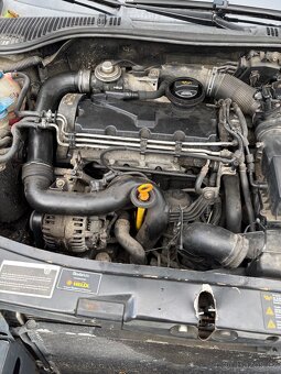 Díly Octavie 2 1.9 77kw bjb - 5