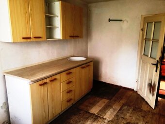 Rod. dům 2+1 UHERSKÝ BROD - ÚJEZDEC - 5