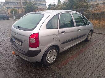 Citroen Xsara Picasso 2010 - 5