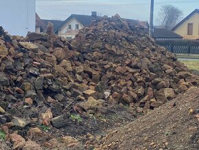 Prodám pískovec, kameny, bloky, schody, dlaždice, sloupky - 5