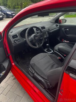 VW Polo 5, 1.4 benzín 63 kw třídveřová verze - 5