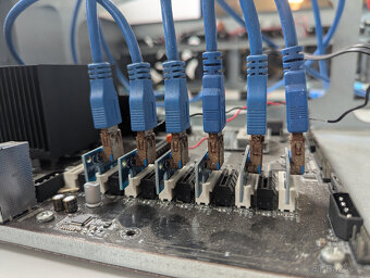 Nestandardní RACK case pro GPU – až 6× GPU - 5