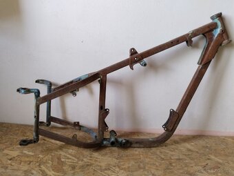 Jawa pérák, Ogar 350 - rám a nádrž - 5