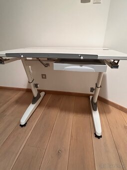 Ergonomický stůl Amadeus - 5