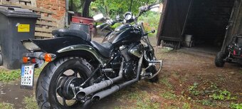 Suzuki Intruder M800 - 5