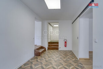 Prodej obchod a služby, 70 m², Plzeň, ul. Šípková - 5