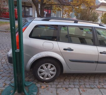 Renault megane grandtour 1,5dci - 5