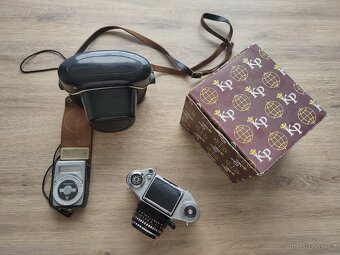 EXA Ia zrcadlovka + Meyer-Optik Oreston 50/1.8 + expozimetr - 5