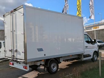 Renault Master, skříň 8EP d.4,2 š.2,15 v.2,2 - 5