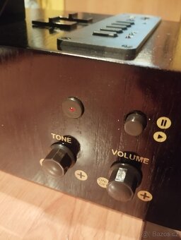 Vertikální gramofon (86) - 5