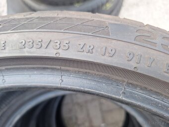 Prodám letní pneu 235/35/19 Continental - 5