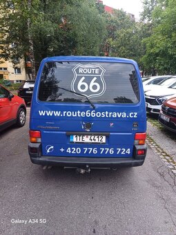 Volkswagen Multivan - 5