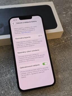 IPhone 13 128GB černý - 5