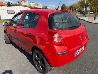 Renault Clio 1.5 DCI 63kw - 5