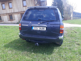 Nissan Pathfinder R50 V6 3,3 benzín 4x4 - 5