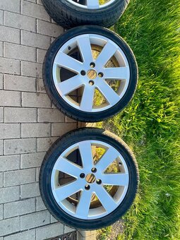 R17 FORD FOCUS - 5