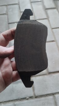 Brzdové destičky a kotouče Touran - 5