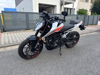 KTM 390 DUKE - 5